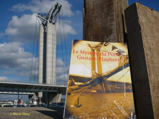 Acheter Le Mystère du pont Gustave-Flaubert au Café Librairie Ici & ailleurs (Rouen)